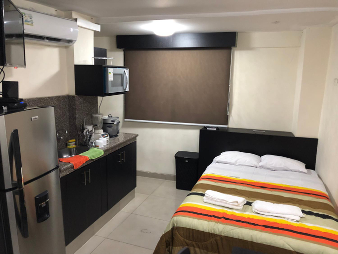 Others 4, Residencia Terreros, Guayaquil