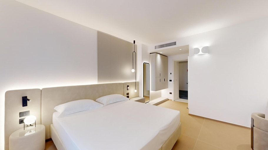 Bedroom 3, Primo Ostuni Hotel, Brindisi