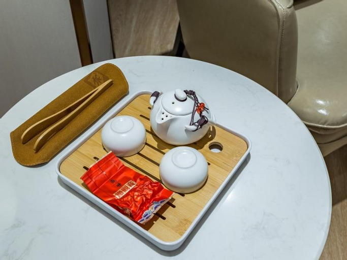 Food & Drinks 4, GreenTree Eastern Xuzhou High Speed Railway Station Square Yindi Automobile Market Hotel, Xuzhou