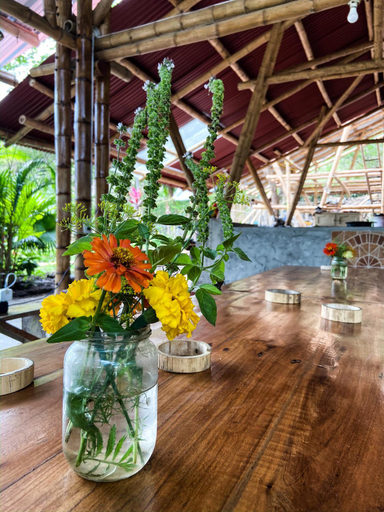 Banquet hall, Rio Muchacho Organic Farm, Sucre