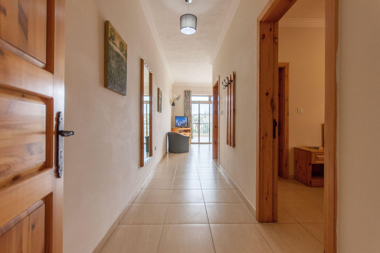 Room 3, Merill Pool and Sea Penthouse Apart 6