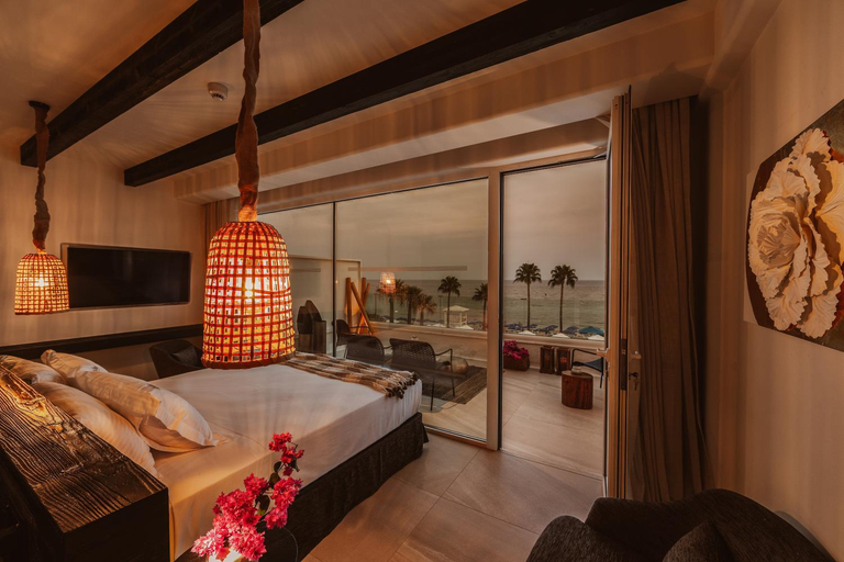 Others 5, Kaliva Suites - Adults Only