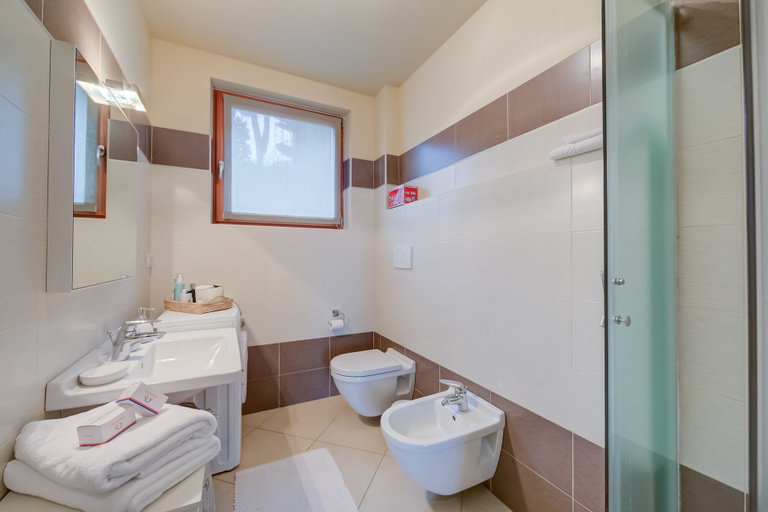 Room 4, La Casa di Gioia in Toscolano Maderno, Brescia