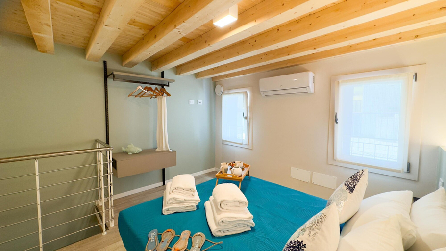 Bedroom 4, Graceful Apartments Paradise by Ca-sa Check, Venezia