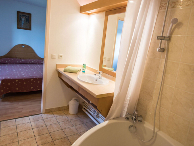 Bathroom 5, Balcony Views in Northern Alps, Haute-Savoie