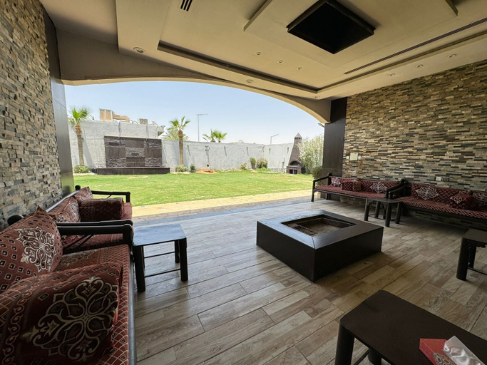 Others 5, VIP resort chalet - 18, Riyadh