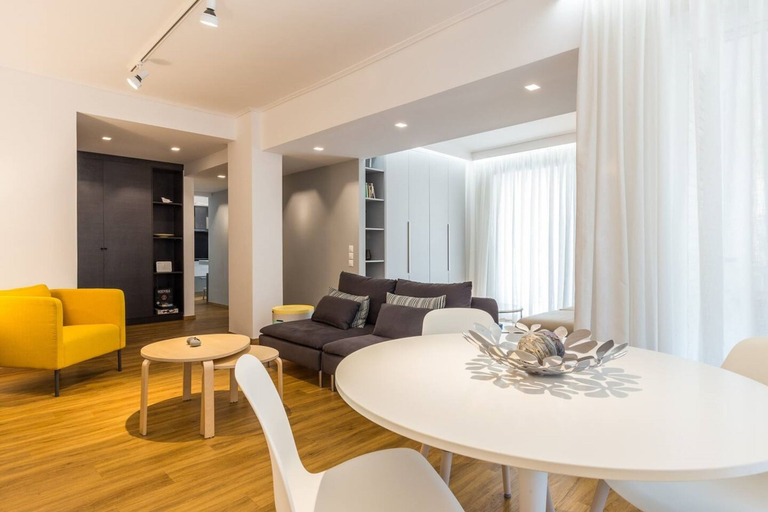 Room 3, Elegance in Vouliagmeni, Attica