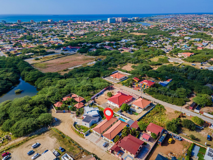 Exterior & Views 2, Tranquil 2br2ba Close to the Beach Shared Pool