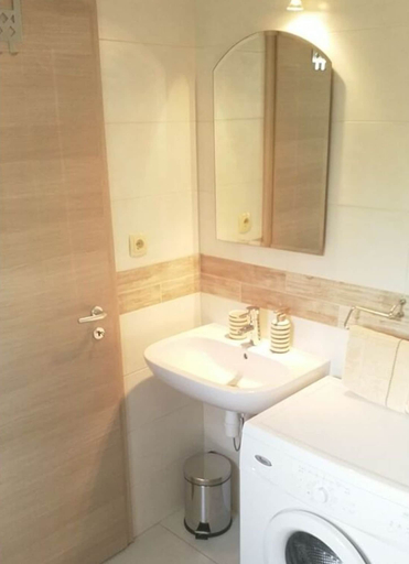 Bathroom 4, Holiday Apartment Maestral, Crikvenica