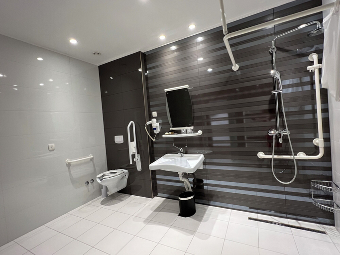 Bathroom 5, Hotel Mepas, Herzegovina-Neretva