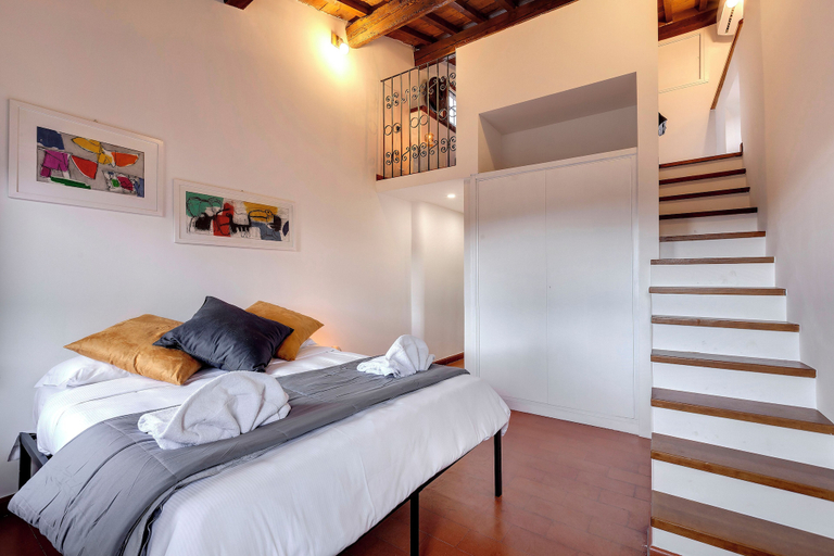 Room 4, Mamo Florence – Neri22 Apartments, Florence