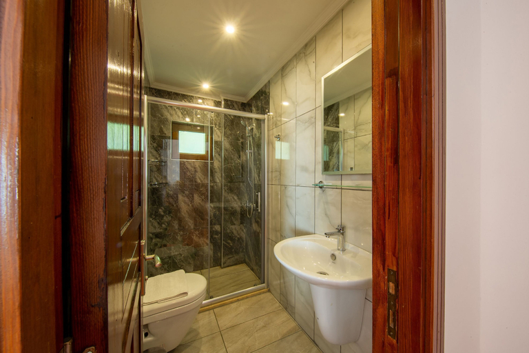 Bathroom 5, Sea View Villa - Private Pool- 7 min to Beach, Kaş