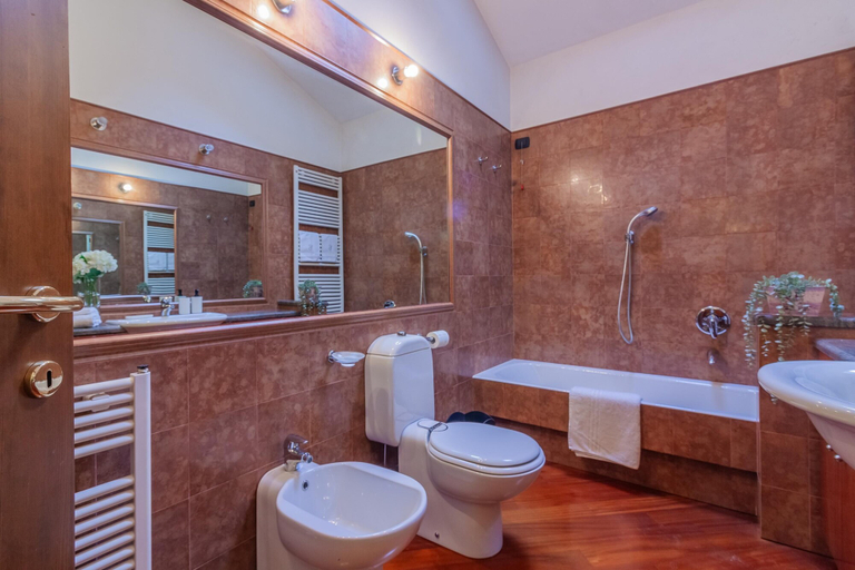 Bathroom, Daisy Home in Varenna, Lecco