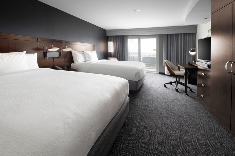 Bedroom 4, Courtyard by Marriott Galveston Island, Galveston