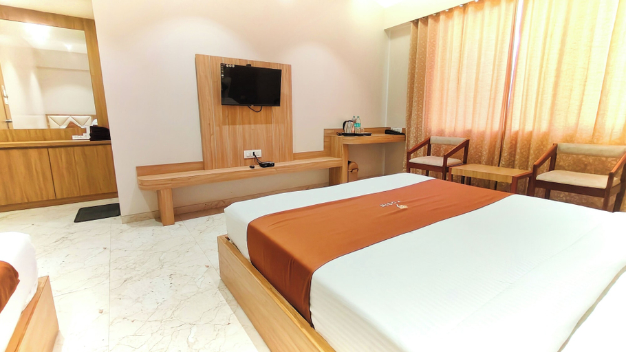 Bedroom 4, Hotel 9 Coin, Ahmadnagar