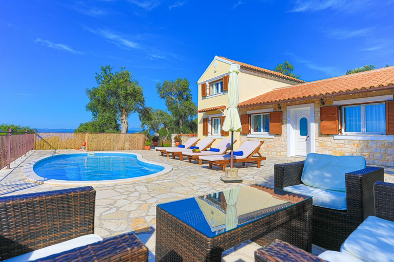 Room 3, Villa Isavros in Paxi, Ionian Islands