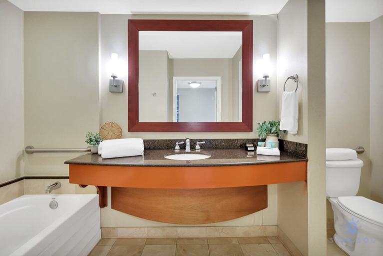Room 3, Luxurious Resort Balcony Bay View Amazing Pool, Miami-Dade