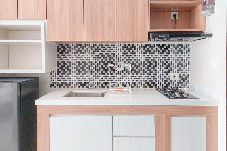 Others 4, Good And Comfy Studio At Casa De Parco Apartment, Tangerang