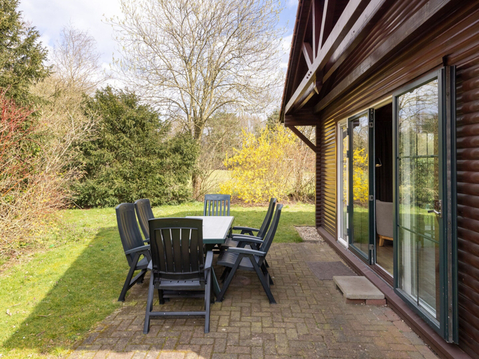 Dining, Bungalow in Veluwe Near Harderwijk, Putten