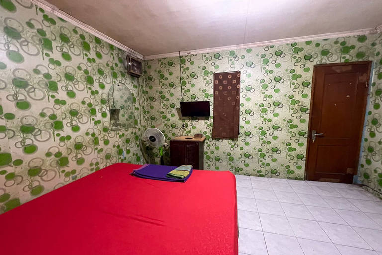 Bedroom 2, OYO 94134 Ranca Residence, Bandung