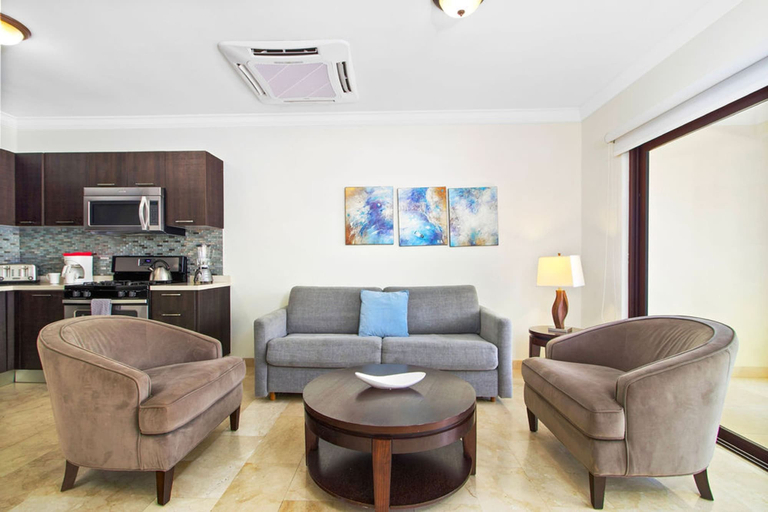 Others 5, 1br1ba Condo in Amazing Location w Pool and GYM