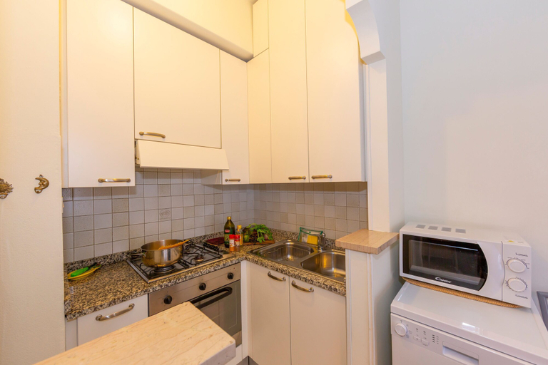 Room 5, Bluemind Apartment in Alassio, Savona