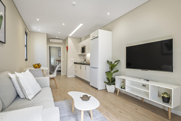 Room 3, Casa da Oliveira II by Homie, Santa Cruz