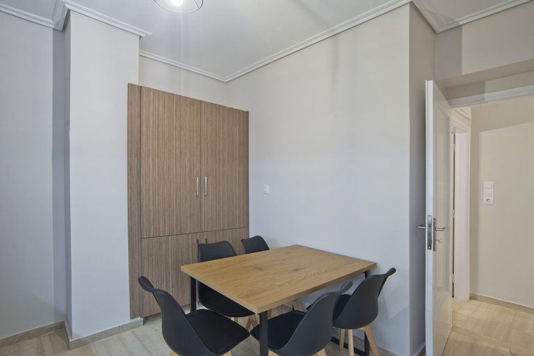 Room 5, Soters Apartment in Kesariani, Attica