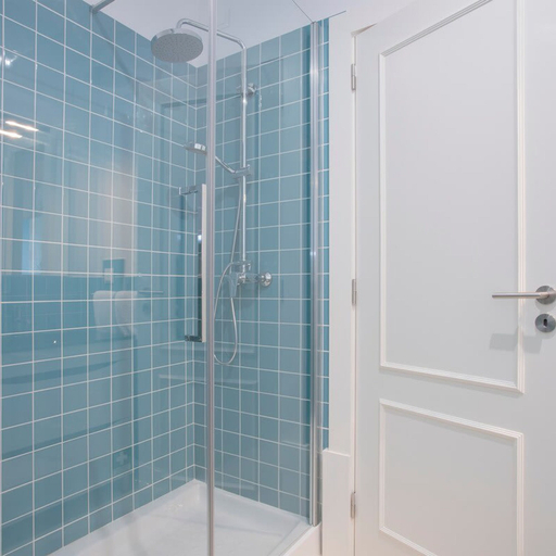 Room 3, Liiiving in Porto Downtown Luxury Apartment 2R, Porto