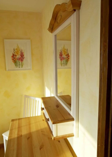 Room 5, With Tower Modern Retreat, Neustadt an der Aisch-Bad Windsheim