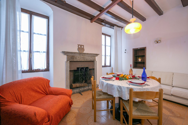 Room 3, Sergio Il Gufo - Orange in Historic Cente, Brescia