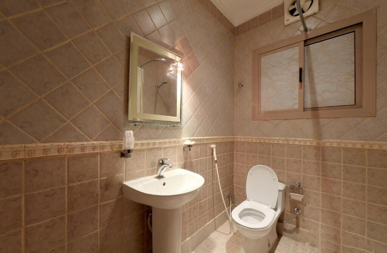 Bathroom 4, Snood Al Aziziah, Makkah