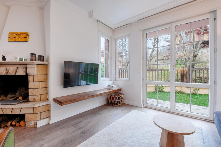 Room 4, Villa With Spacious Garden in Sapanca, Izmit