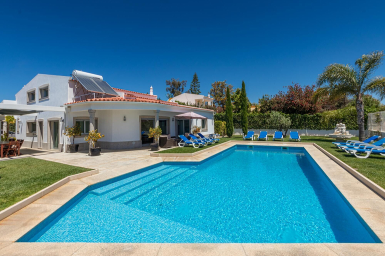 Room 3, Maria in Albufeira With 6 Bedrooms and 5 Bathrooms, Albufeira