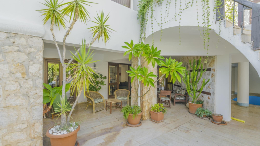 Room 4, House With Private Pool and Garden 4 min to Beach, Kaş