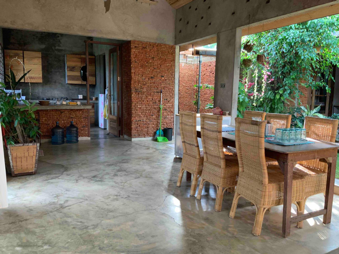 Food & Drinks 3, Villa di Bukit Lawang: LocalDailyLife, near Jungle, Langkat