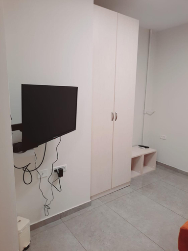 4, Segal in Jerusalem Apartments