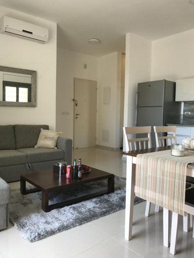 Others 5, Yafo 35