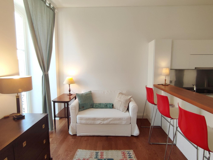 Others 3, Jump Into the Lull Apartment, Faro