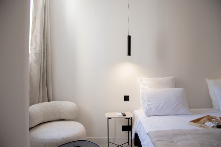 Bedroom 2, Mouchki, Bouches-du-Rhône
