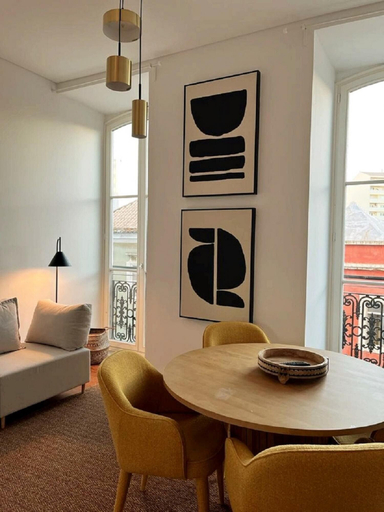 Others 4, President Pais Apartment, Faro