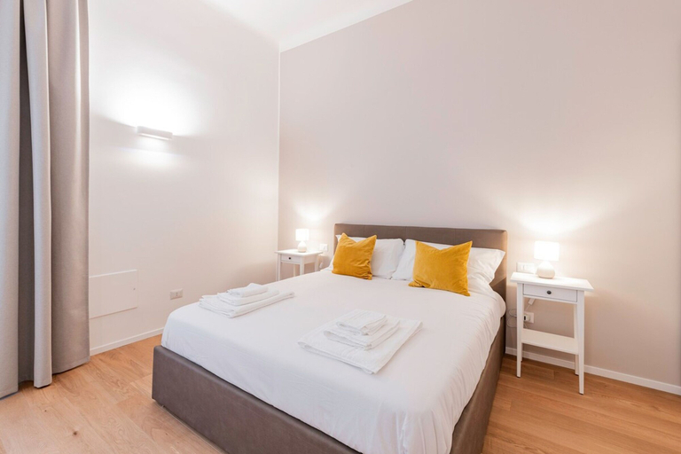 Room 2, Casa Isella Stylish and Tranquil, Milano