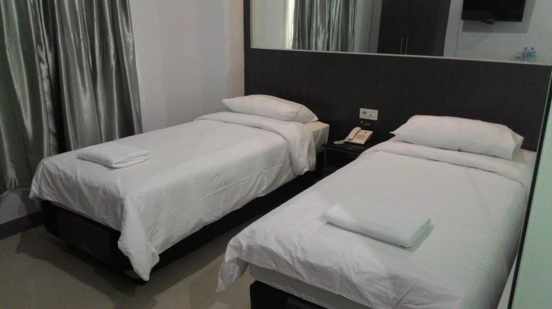 Bedroom 6