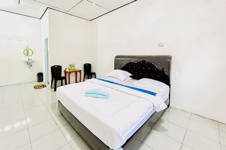 Bedroom 8
