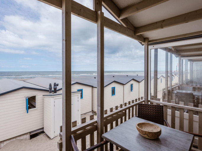 Others 4, Beach House in Julianadorp by the North Sea, Beverwijk