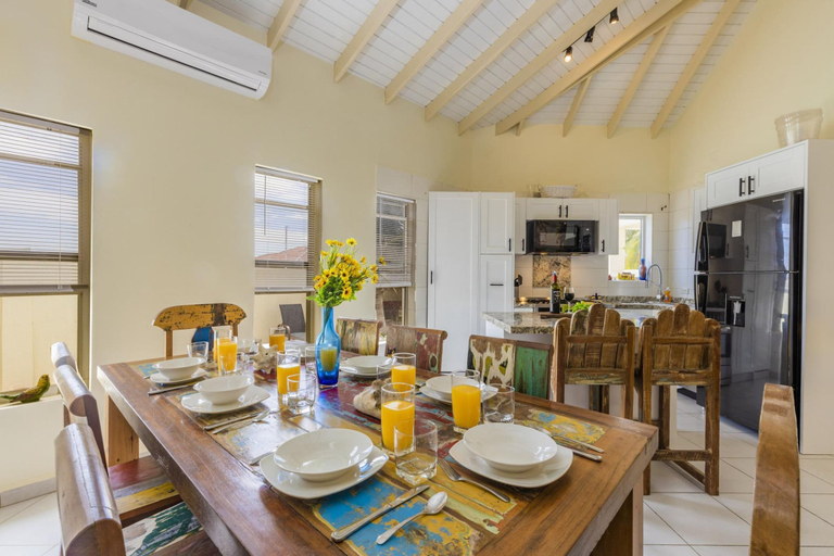 Others 5, Spacious 7BR 6BA Villa 2 Pools Walktobeach