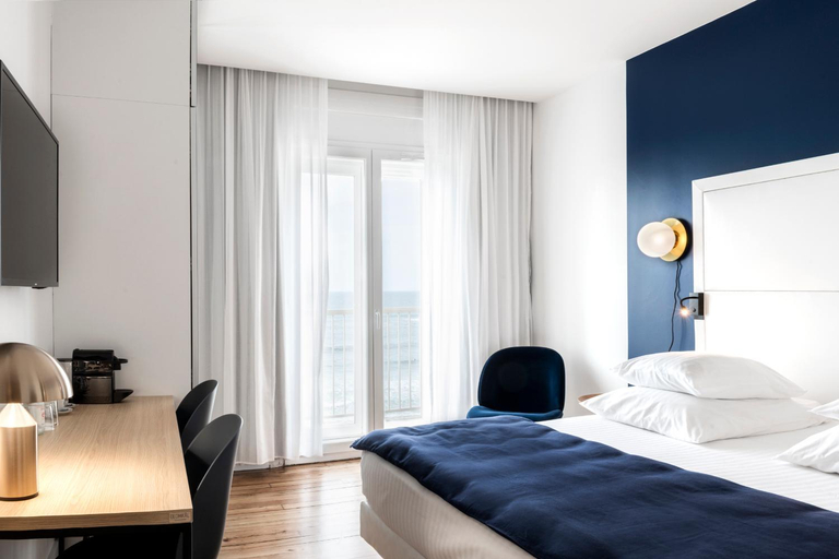 Bedroom 2, Hotel Le Windsor Biarritz                                                       , Pyrénées-Atlantiques