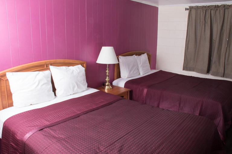 Others 5, Budget Inn, Canyon
