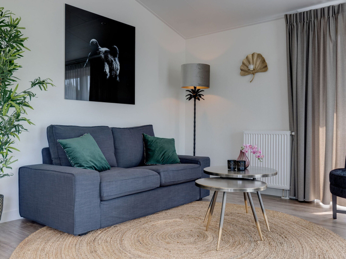 Living area, Chalet by Pond in Eindhoven Holiday Park, Eersel