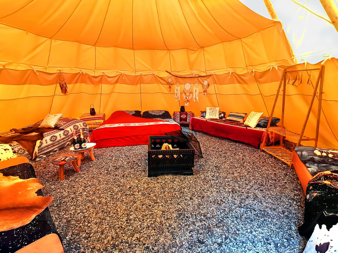 Others 5, Teepee Camp Lounky, Litoměřice